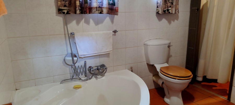 3 Bedroom Property for Sale in Rustenburg Rural North West